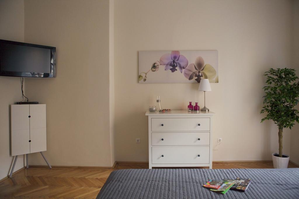 Synagogue View Apartment Budapest Eksteriør billede