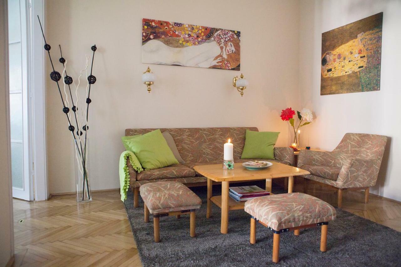 Synagogue View Apartment Budapest Eksteriør billede